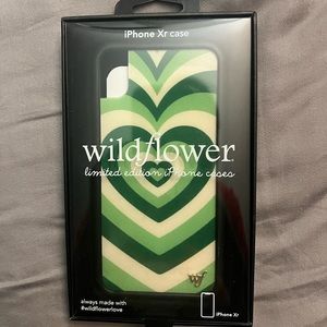 Wildflower IPhone XR Matcha Love case